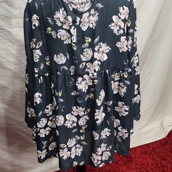 Grayson/Threads Blouse 1x - Picture 4 of 8